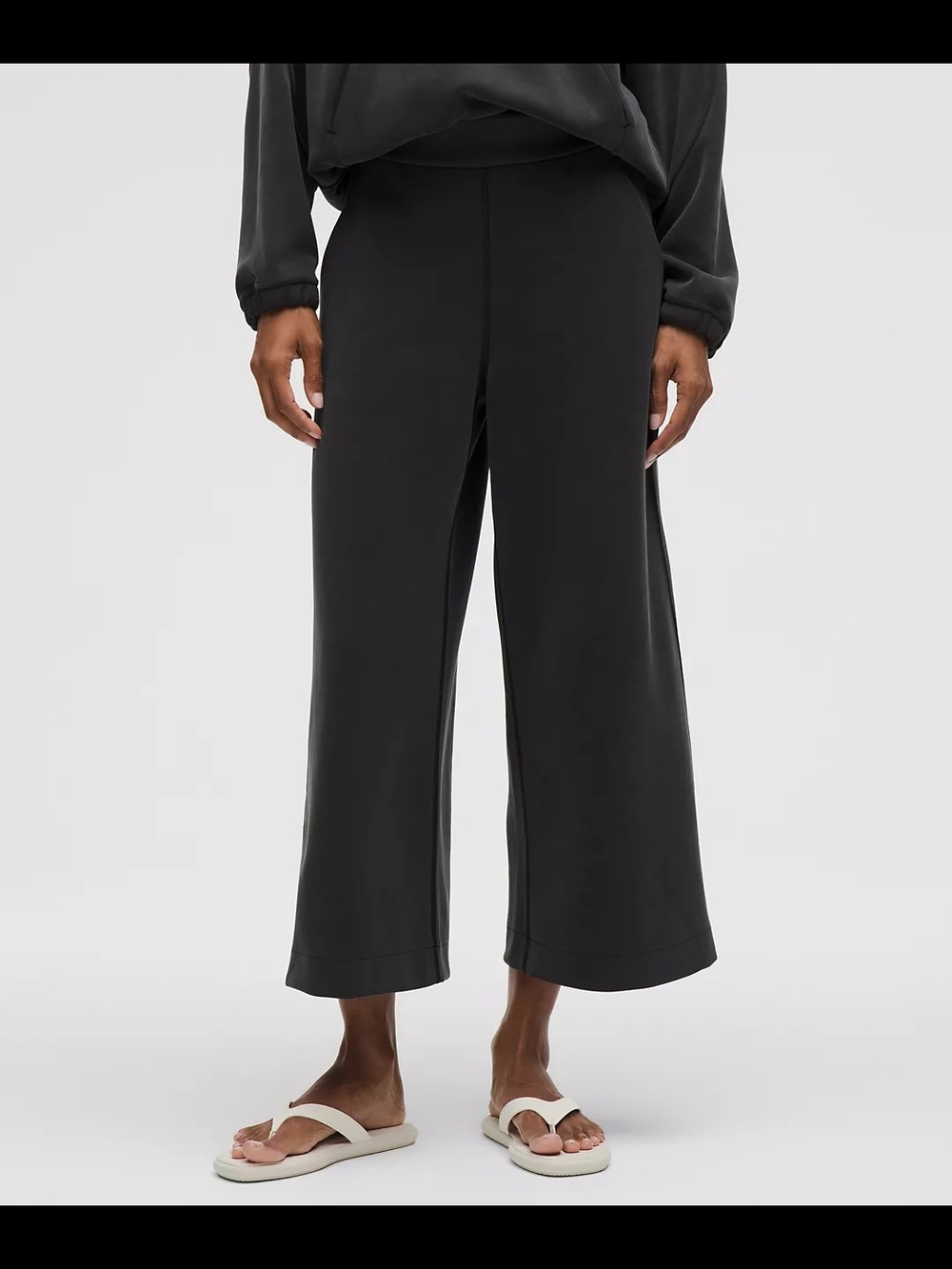 NWOT lululemon athletica Black Wide-Leg Cropped Pants